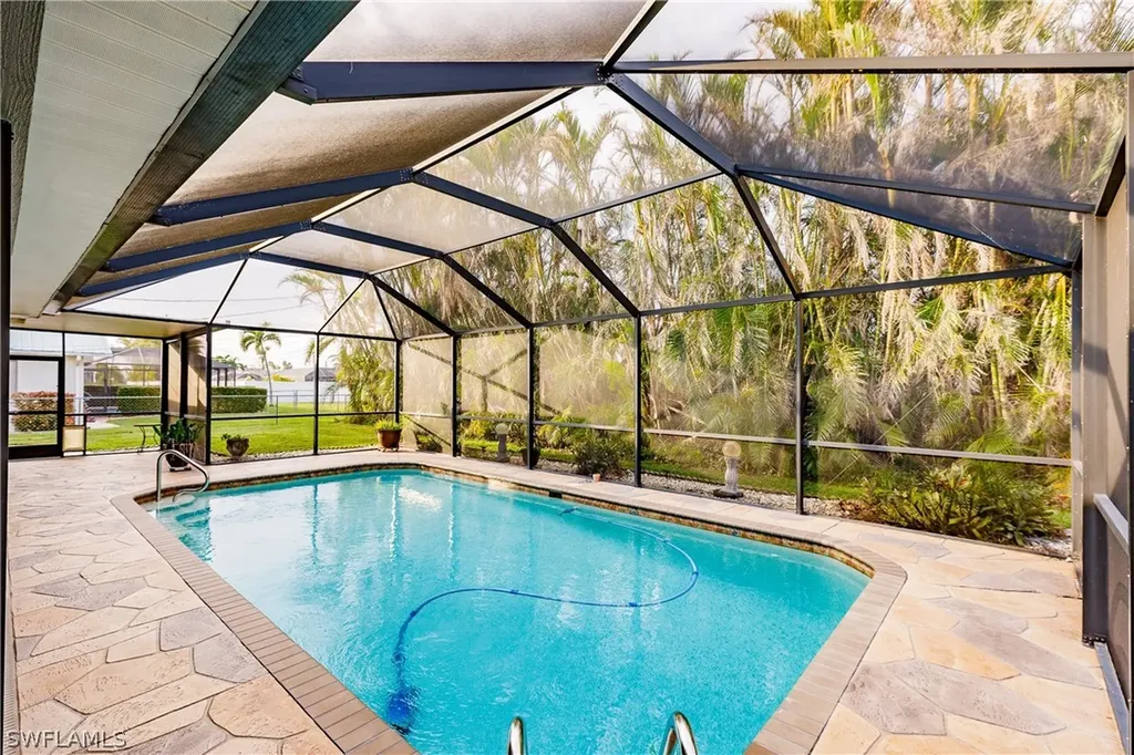 601 SE 35th Terrace Cape Coral FL 33904