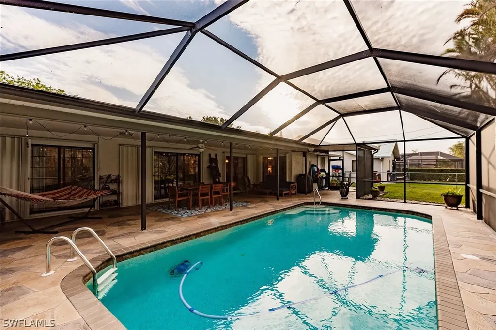 601 SE 35th Terrace Cape Coral FL 33904