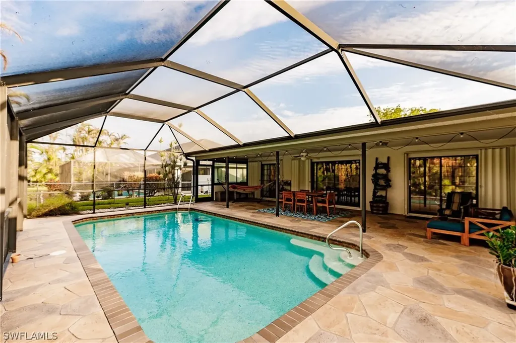 601 SE 35th Terrace Cape Coral FL 33904
