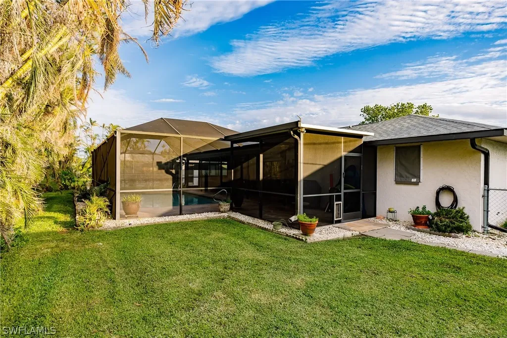 601 SE 35th Terrace Cape Coral FL 33904