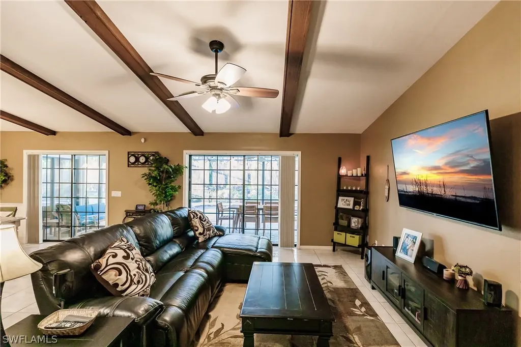 601 SE 35th Terrace Cape Coral FL 33904