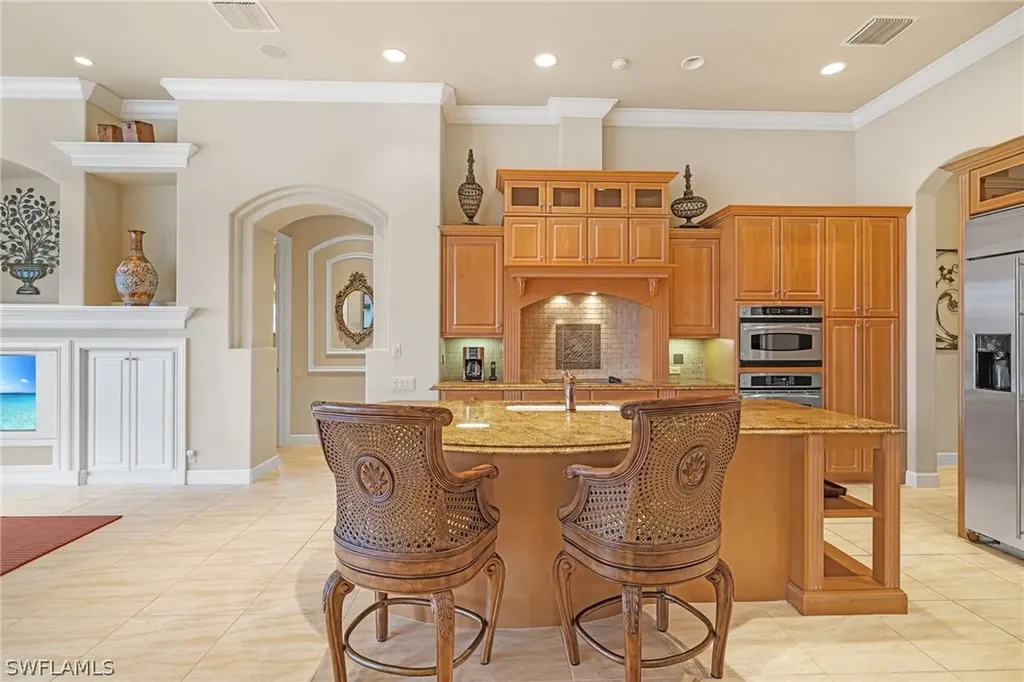 7511 Hogan Court Naples FL 34113