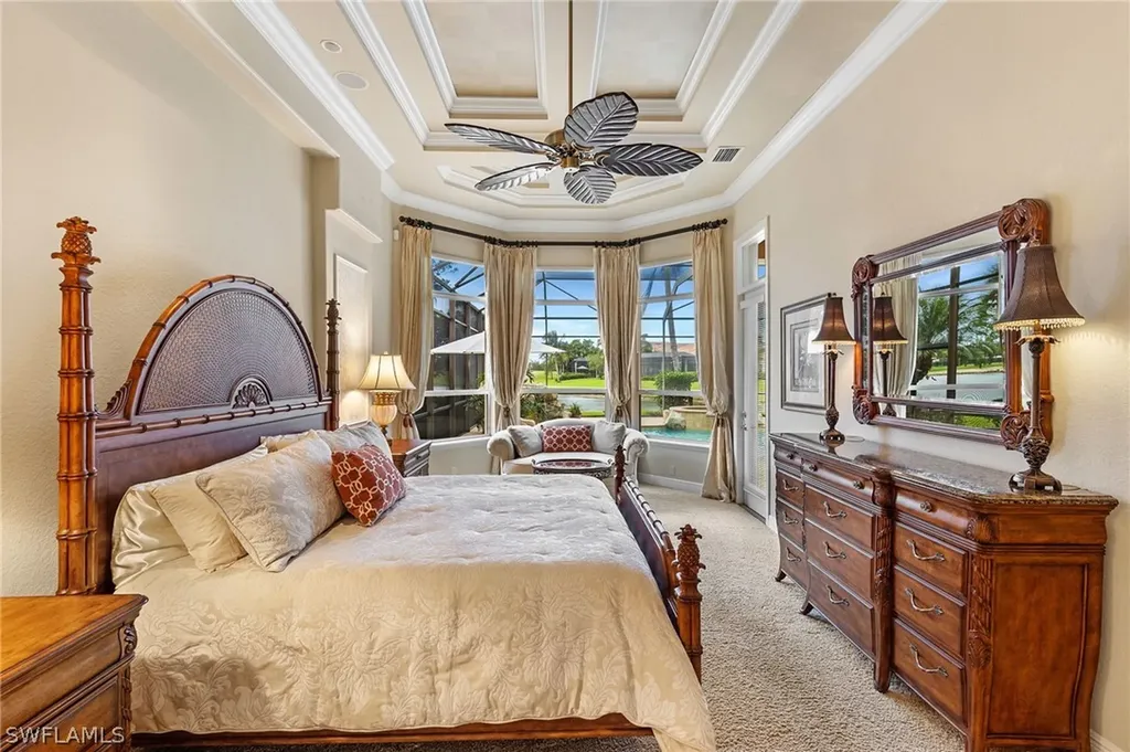 7511 Hogan Court Naples FL 34113
