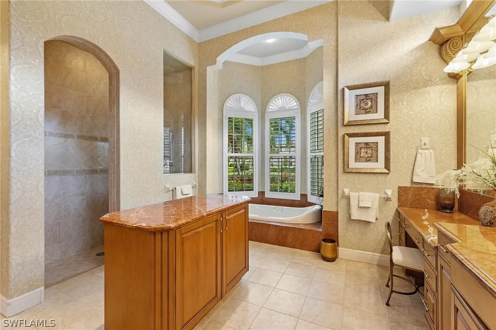 7511 Hogan Court Naples FL 34113