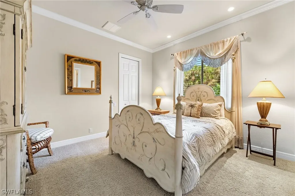 7511 Hogan Court Naples FL 34113