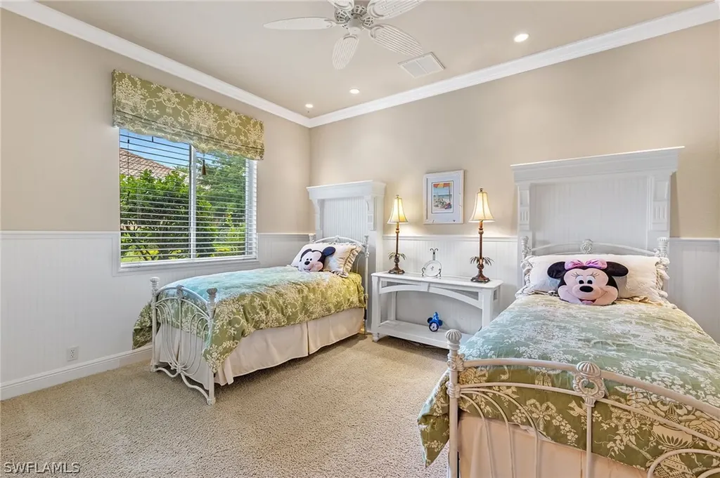 7511 Hogan Court Naples FL 34113