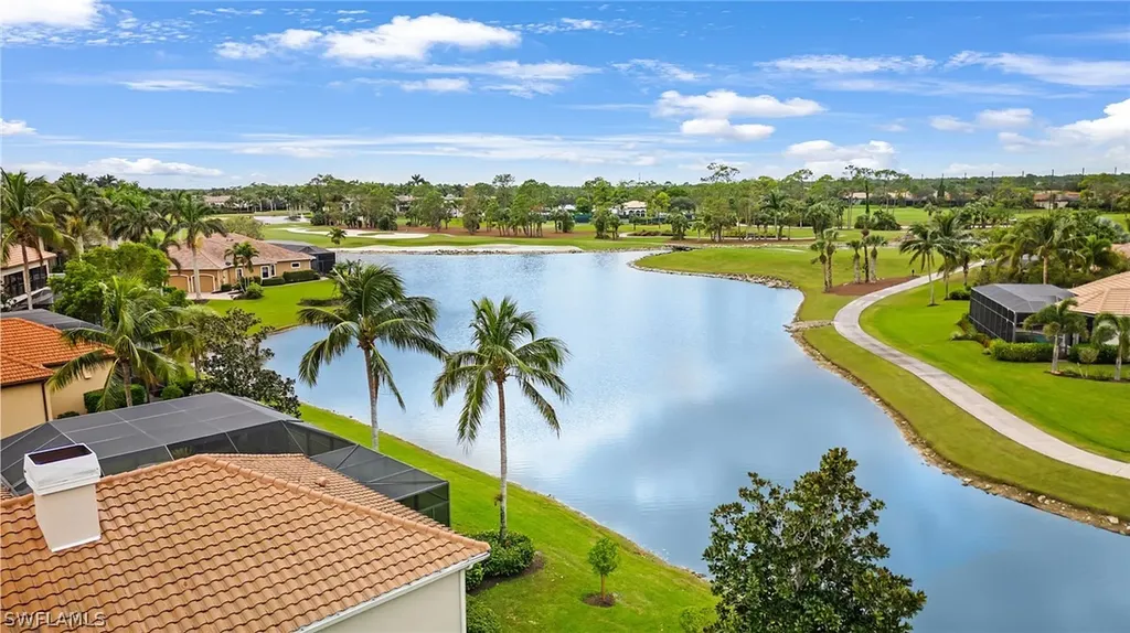 7511 Hogan Court Naples FL 34113