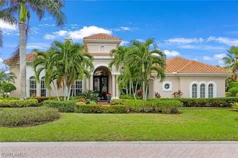 7511 Hogan Court Naples FL 34113