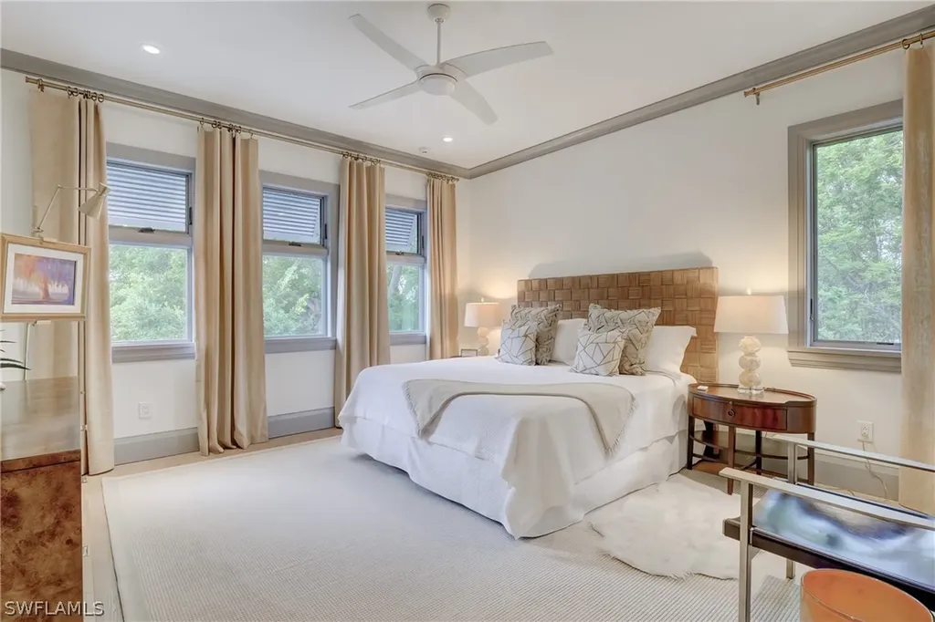 1800 Tiller Terrace Naples FL 34102
