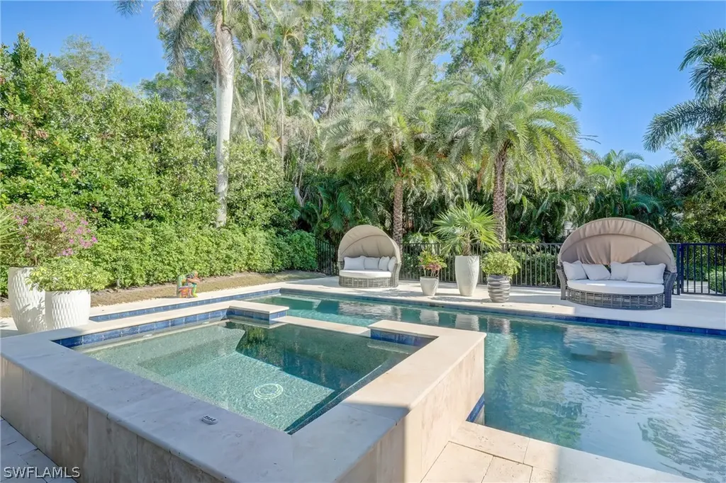 1800 Tiller Terrace Naples FL 34102