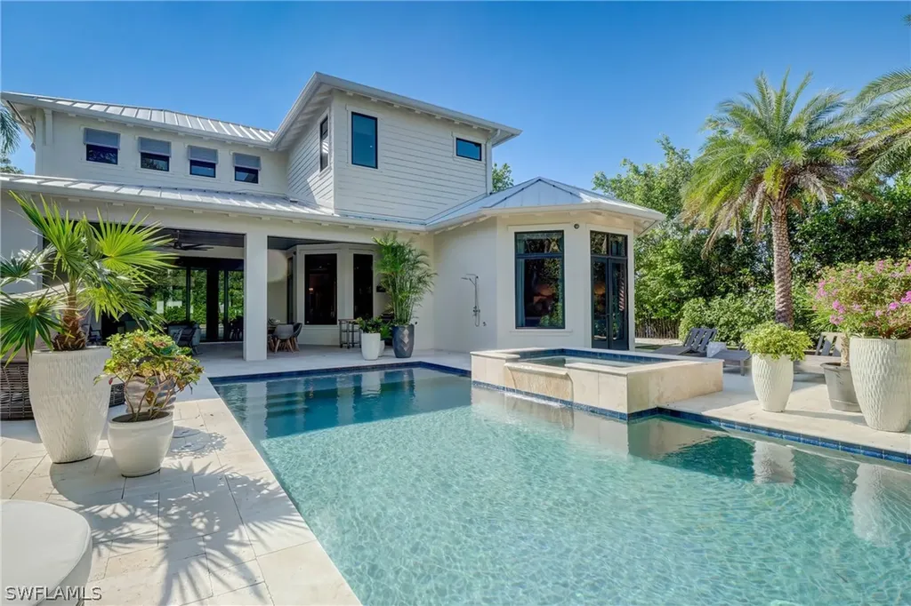 1800 Tiller Terrace Naples FL 34102
