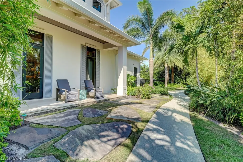 1800 Tiller Terrace Naples FL 34102