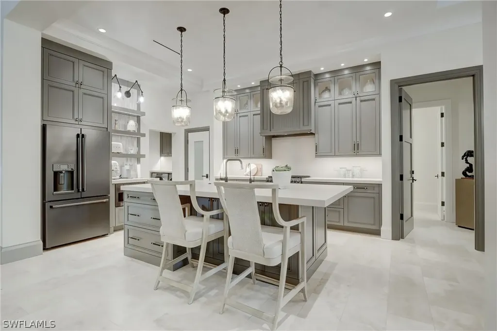 1800 Tiller Terrace Naples FL 34102