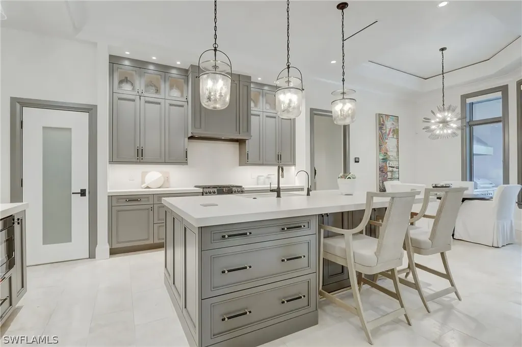 1800 Tiller Terrace Naples FL 34102