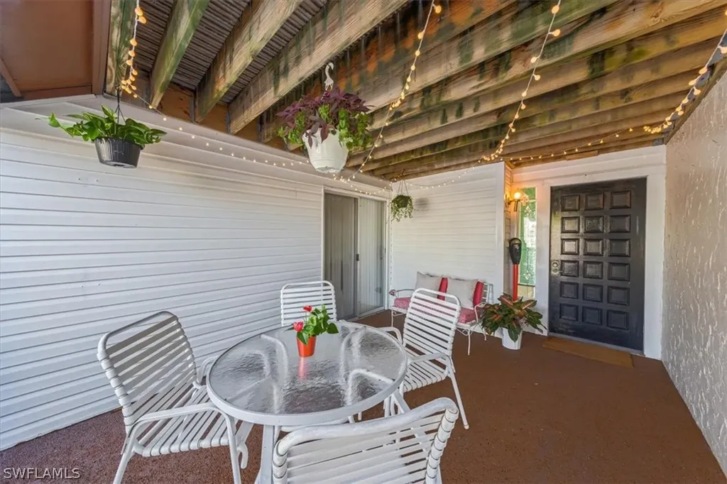 452 Bristle Cone Lane Naples FL 34113