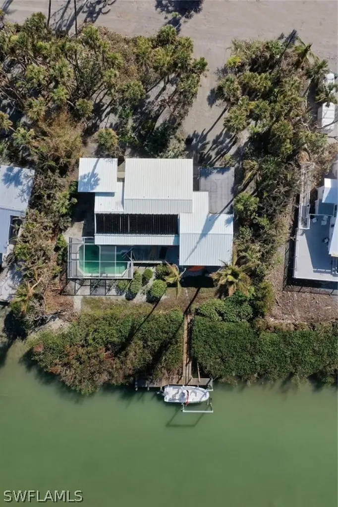 2643 Coconut Drive Sanibel FL 33957
