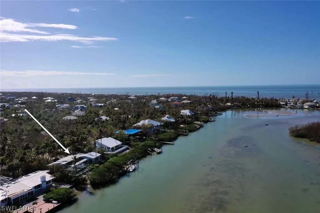 2643 Coconut Drive Sanibel FL 33957