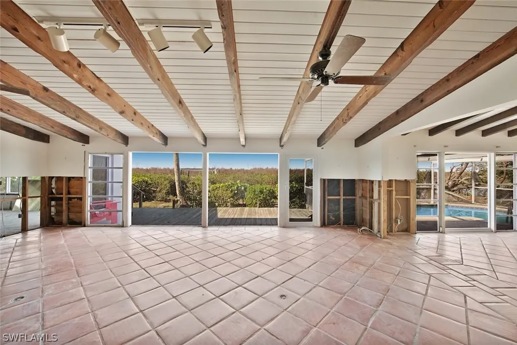 2643 Coconut Drive Sanibel FL 33957