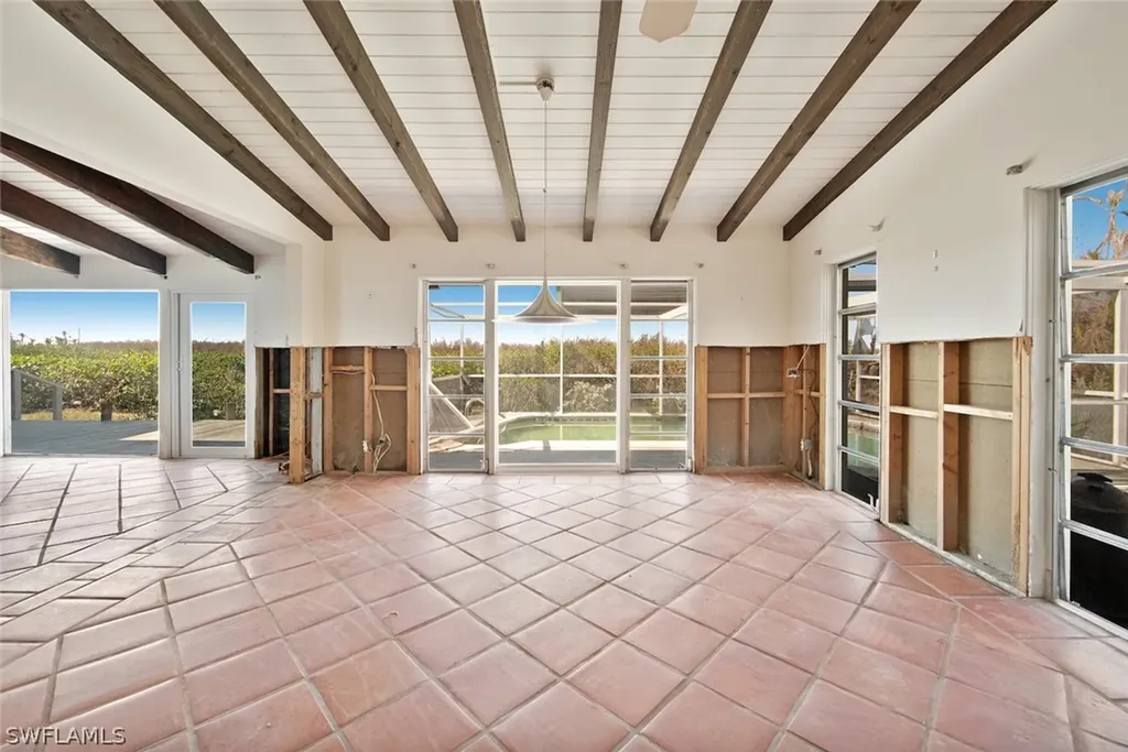 2643 Coconut Drive Sanibel FL 33957
