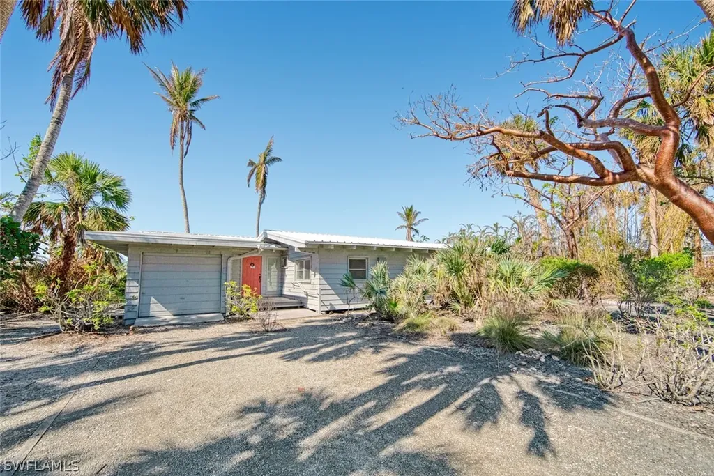 2643 Coconut Drive Sanibel FL 33957