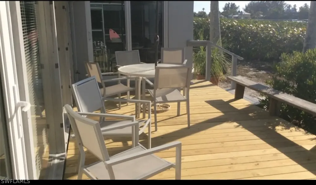 2643 Coconut Drive Sanibel FL 33957