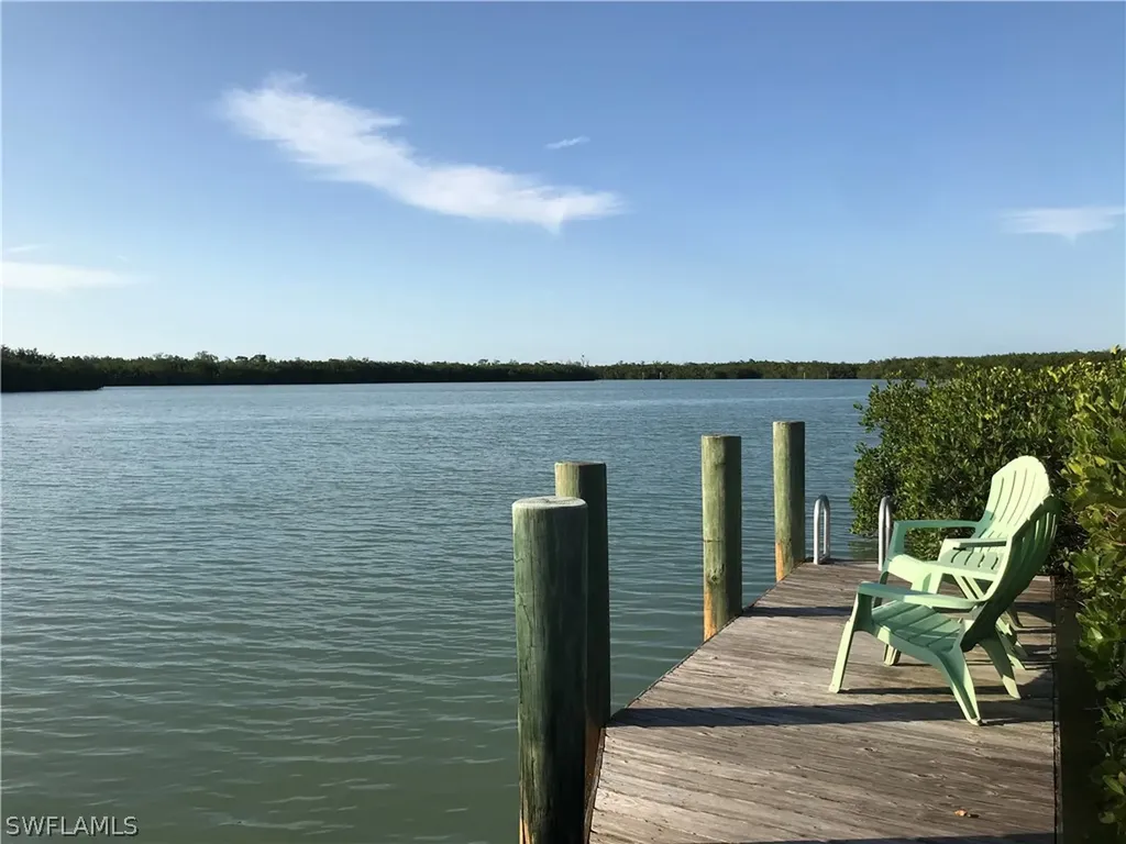 2643 Coconut Drive Sanibel FL 33957