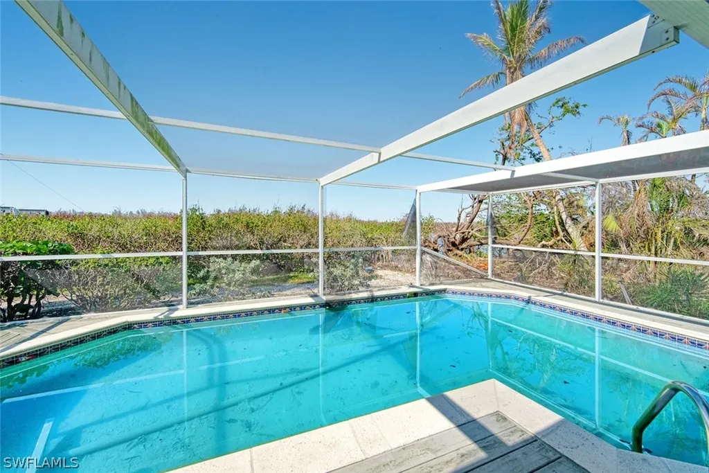 2643 Coconut Drive Sanibel FL 33957