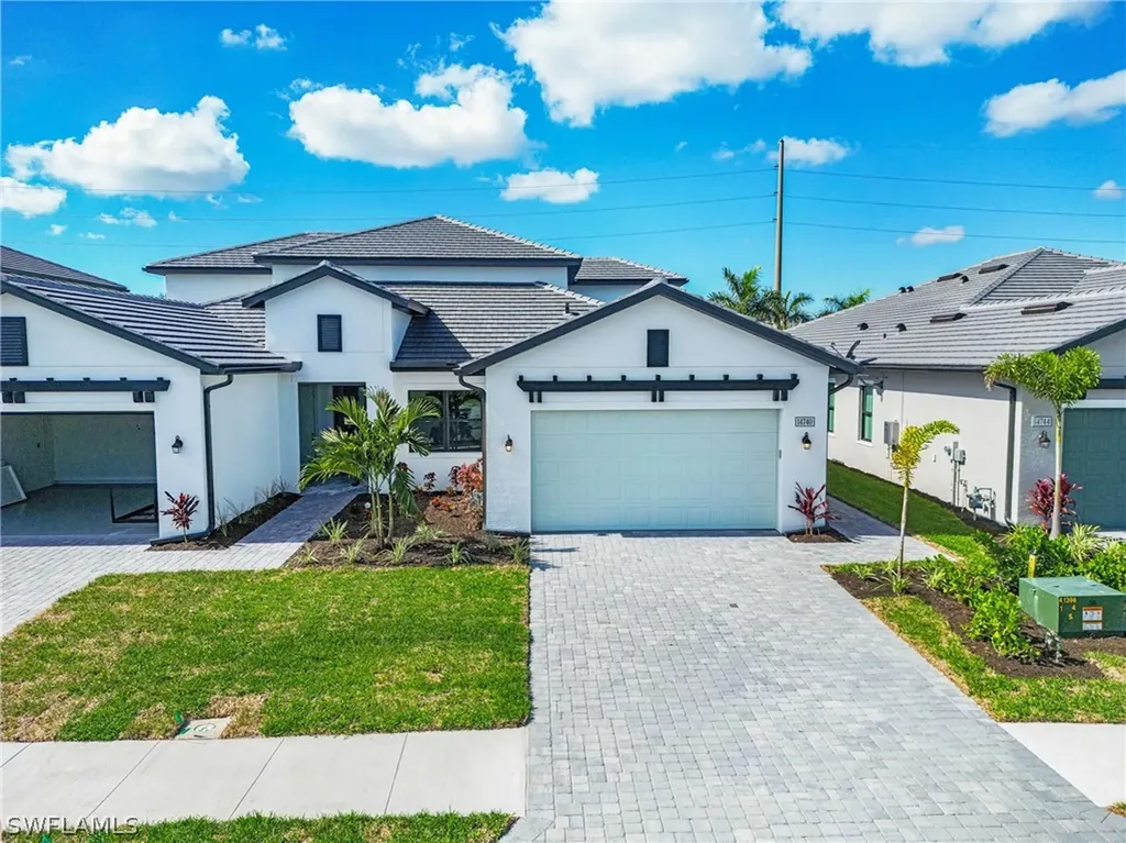 14740 Kingfisher Loop Naples FL 34120