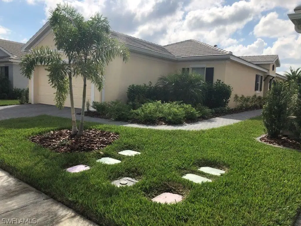2738 Vareo Court Cape Coral FL 33991