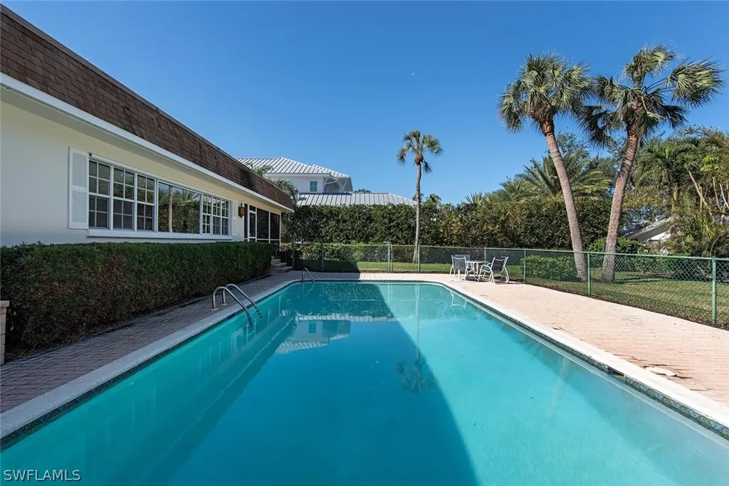 375 Bow Line Drive Naples FL 34103