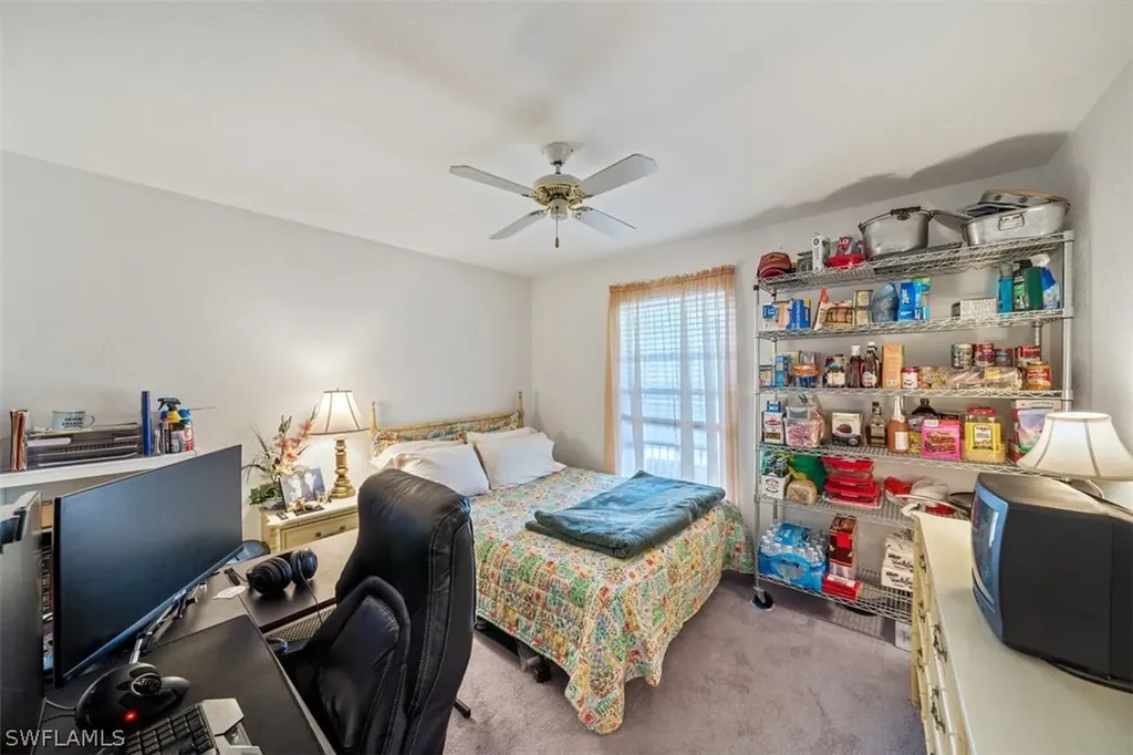 9650 Victoria Lane Naples FL 34109