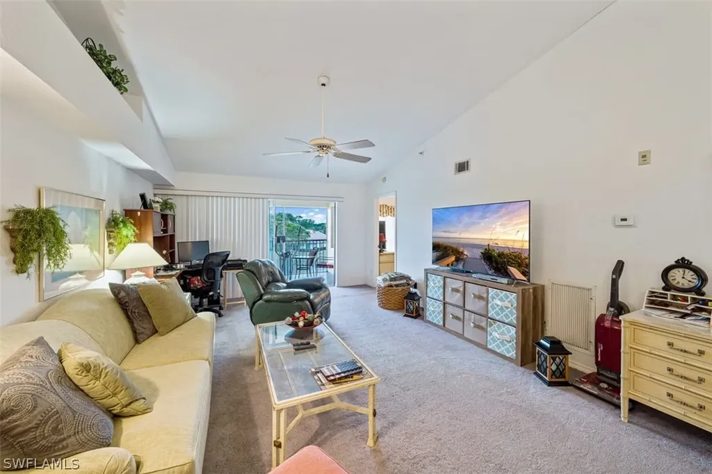 9650 Victoria Lane Naples FL 34109