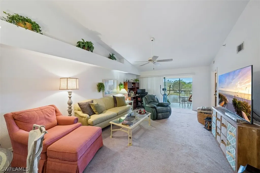 9650 Victoria Lane Naples FL 34109