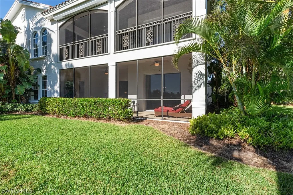 9006 Cascada Way Naples FL 34114