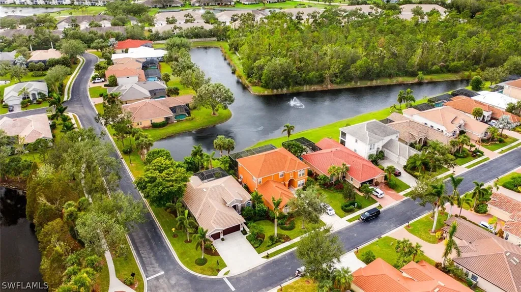 9690 Falconer Way Estero FL 33928