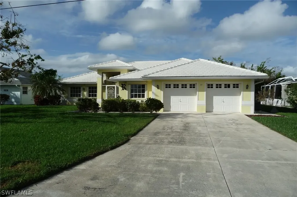 809 SE 41st Street Cape Coral FL 33904