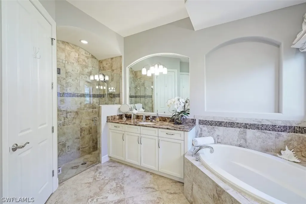 6344 Serano Way Naples FL 34113