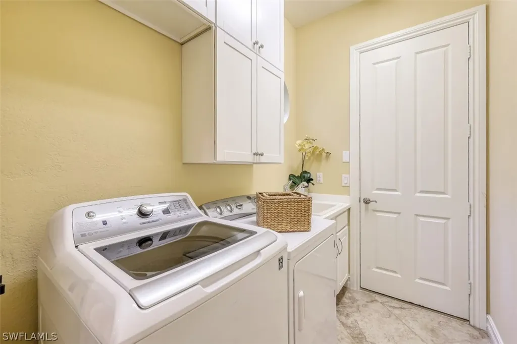 6344 Serano Way Naples FL 34113