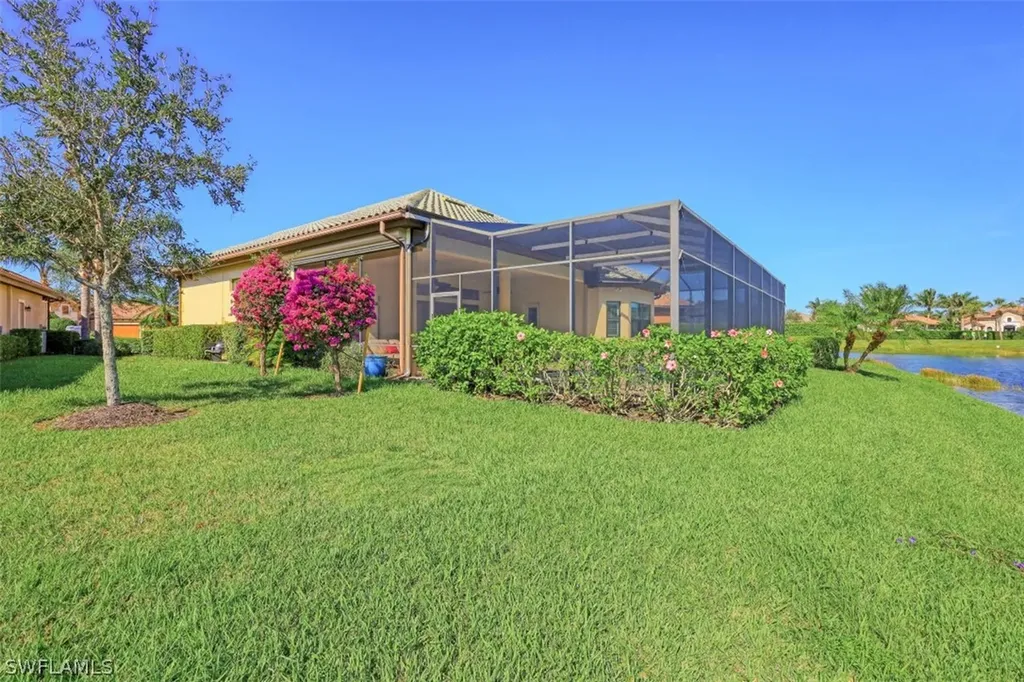 6344 Serano Way Naples FL 34113