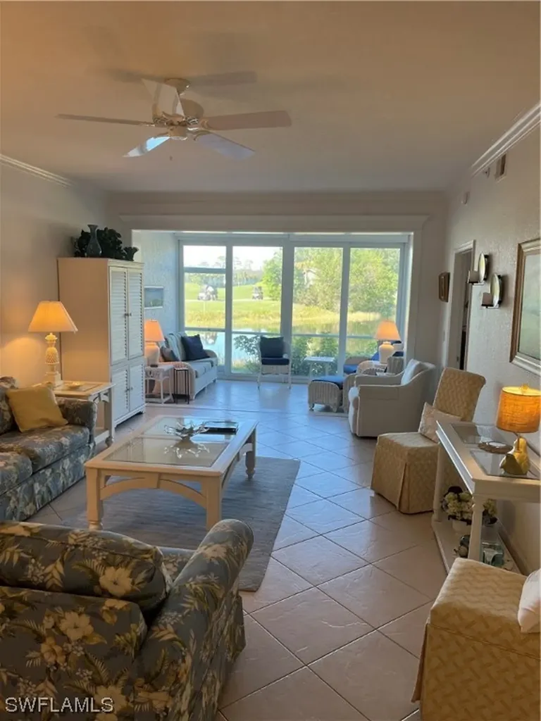 2215 Chesterbrook Court Naples FL 34109