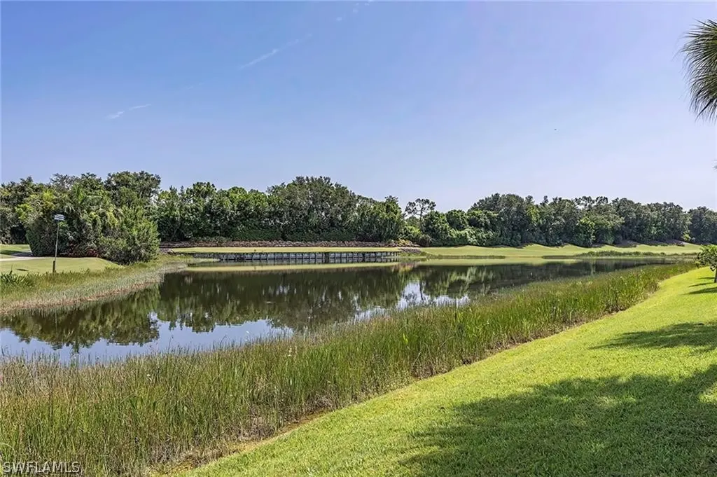 2215 Chesterbrook Court Naples FL 34109