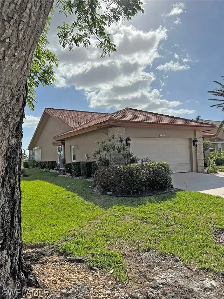 12881 Kelly Bay Court Fort Myers FL 33908