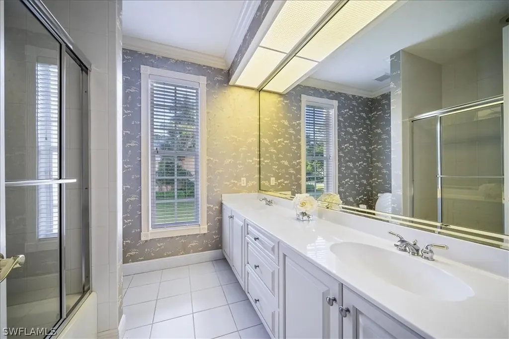 27190 Oak Knoll Drive Bonita Springs FL 34134
