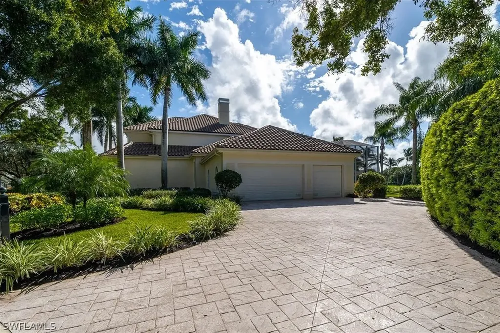 27190 Oak Knoll Drive Bonita Springs FL 34134