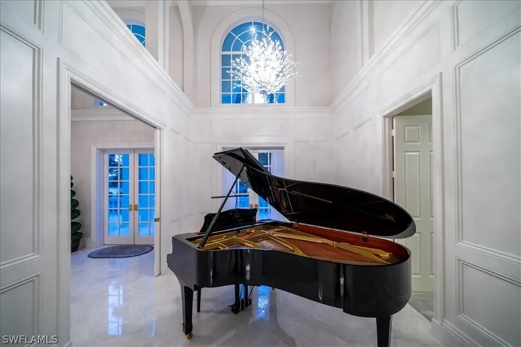 27190 Oak Knoll Drive Bonita Springs FL 34134