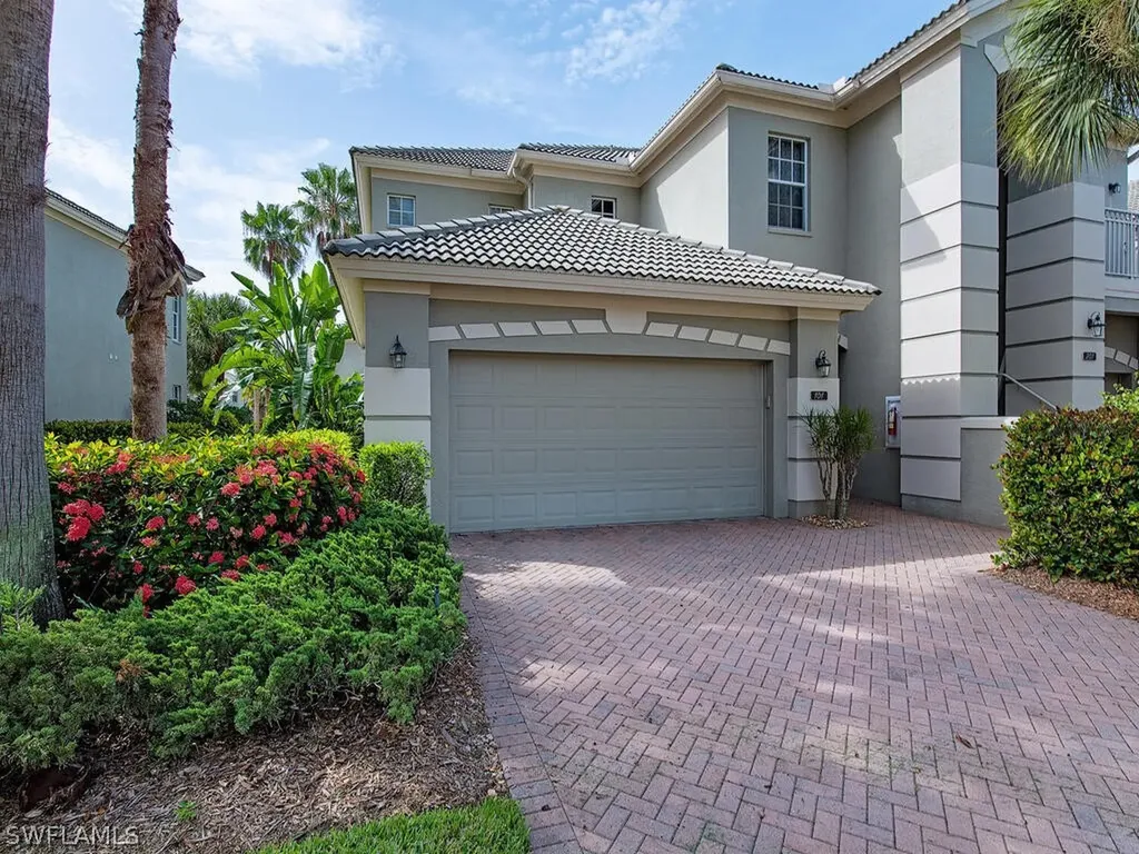 9024 Whimbrel Watch Lane Naples FL 34109