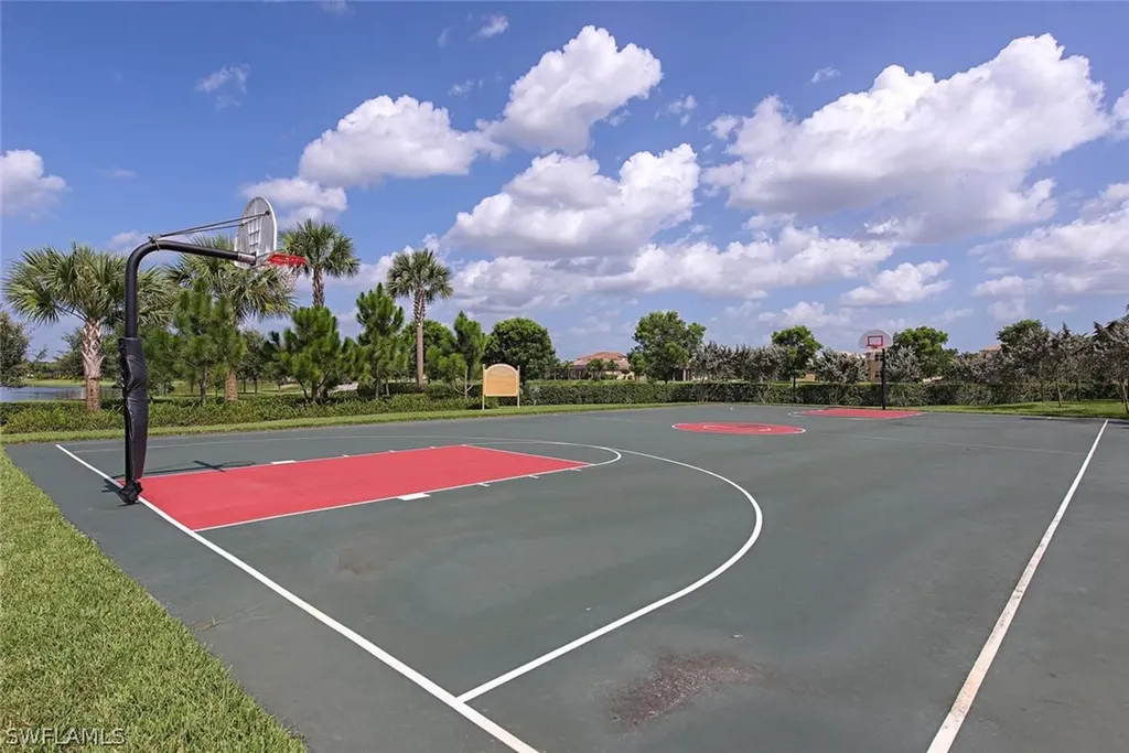 6657 Marbella Lane Naples FL 34105