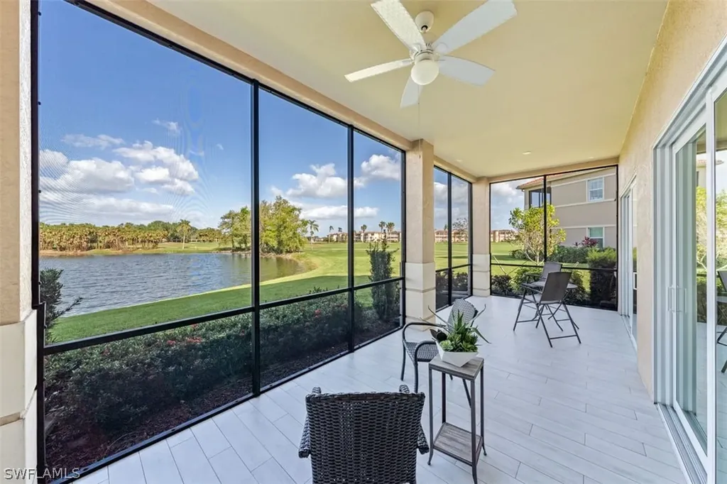 608 El Camino Real Naples FL 34119