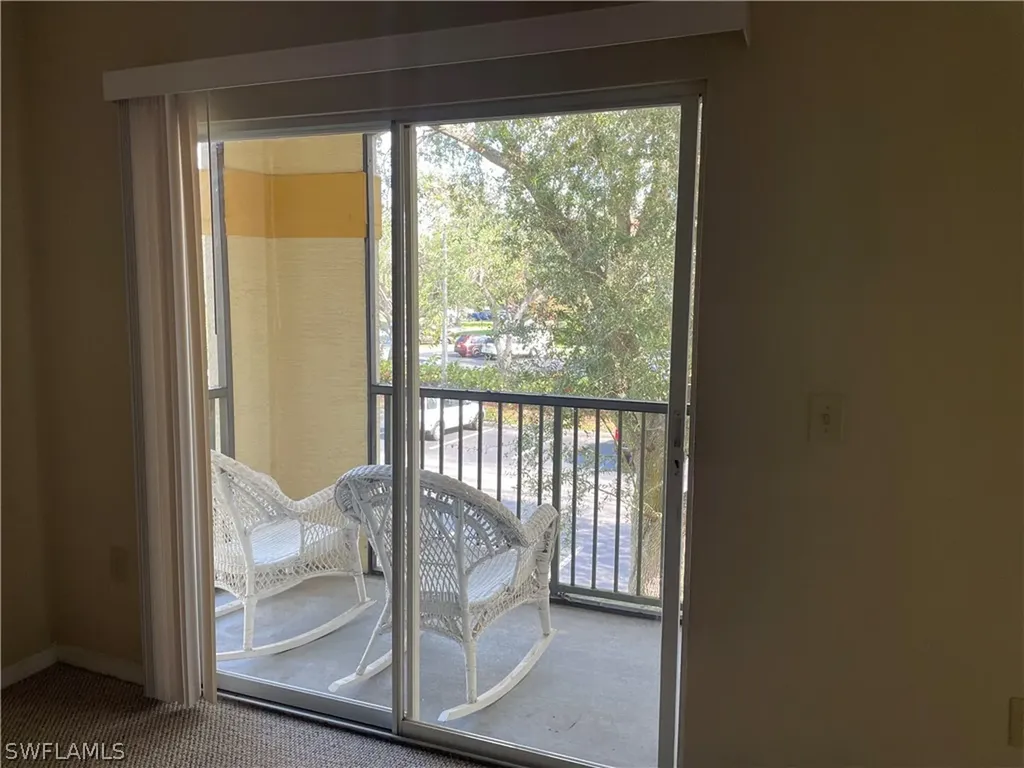 11550 Villa Grand Fort Myers FL 33913