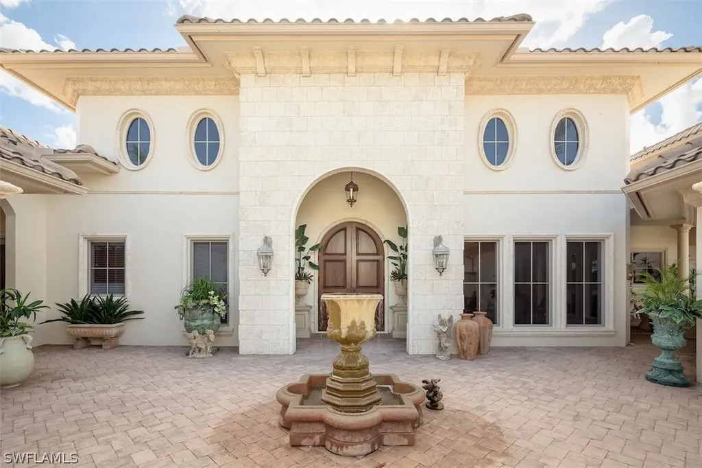 219 Cheshire Way Naples FL 34110